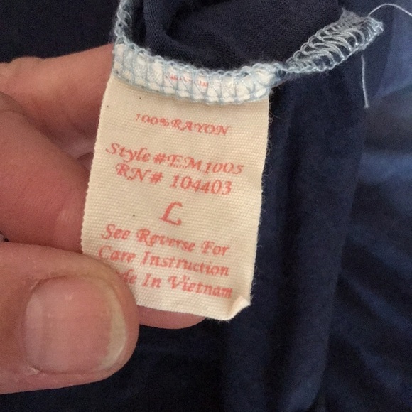 E & M LG-XL slub style tie dye blue shredded back tack w/front pocket - Picture 3 of 12